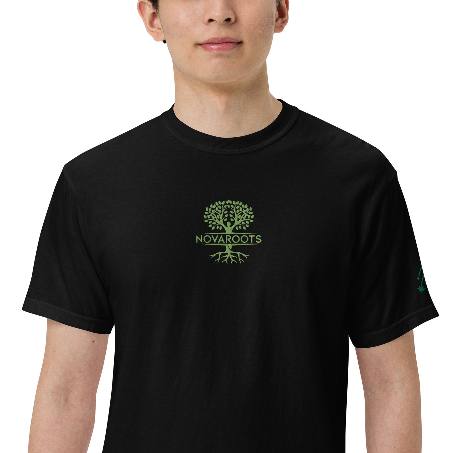 Embroidered heavyweight t-shirt 100% Cotton