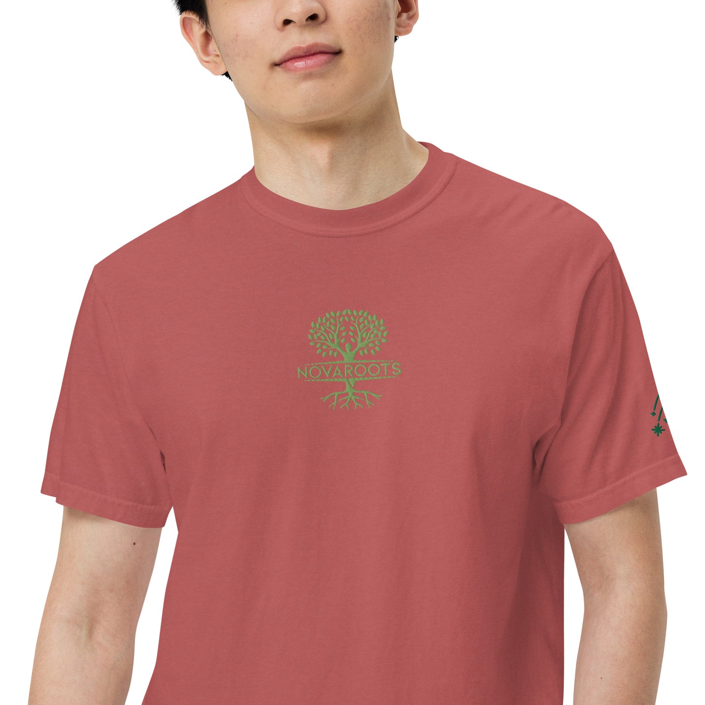 Embroidered heavyweight t-shirt 100% Cotton
