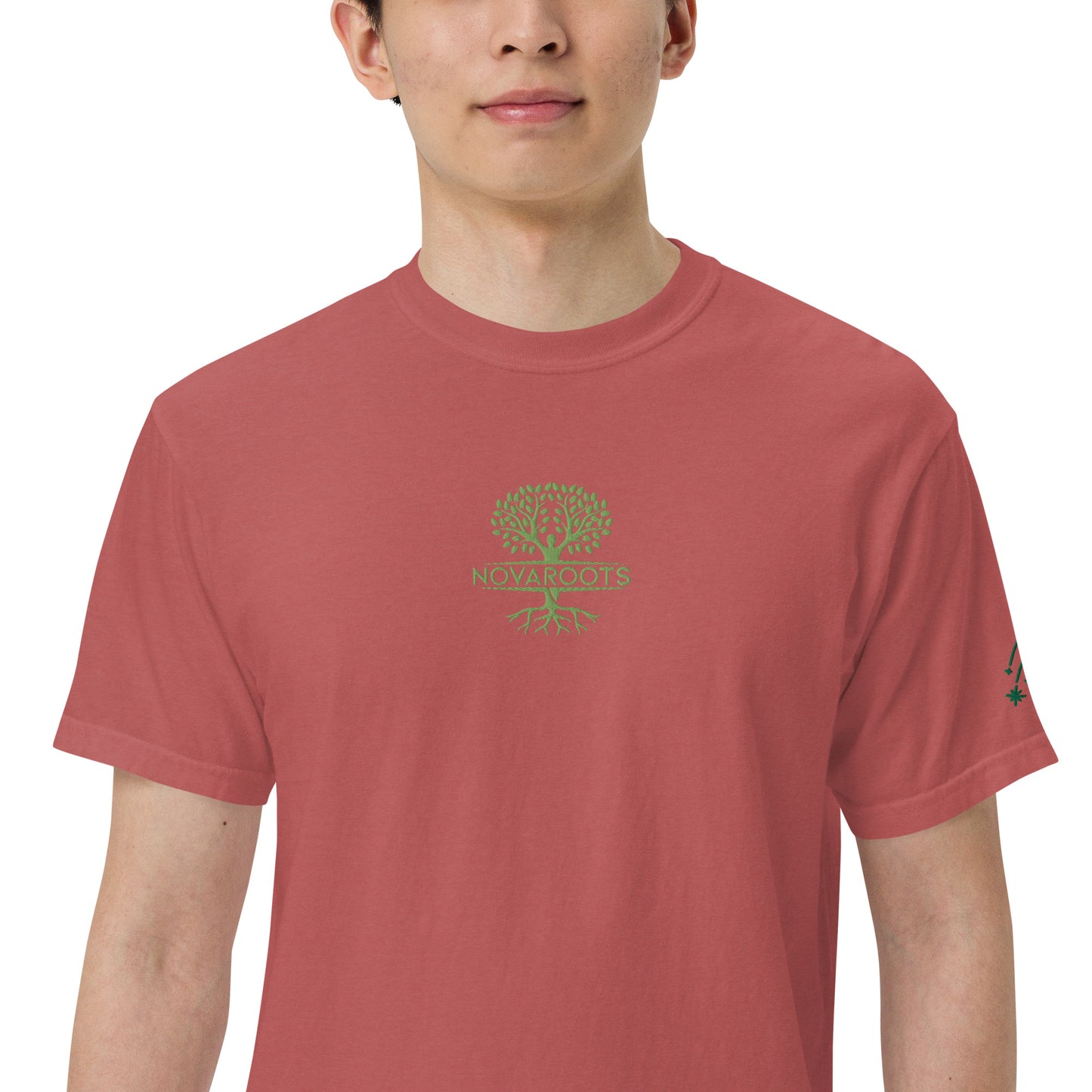Embroidered heavyweight t-shirt 100% Cotton