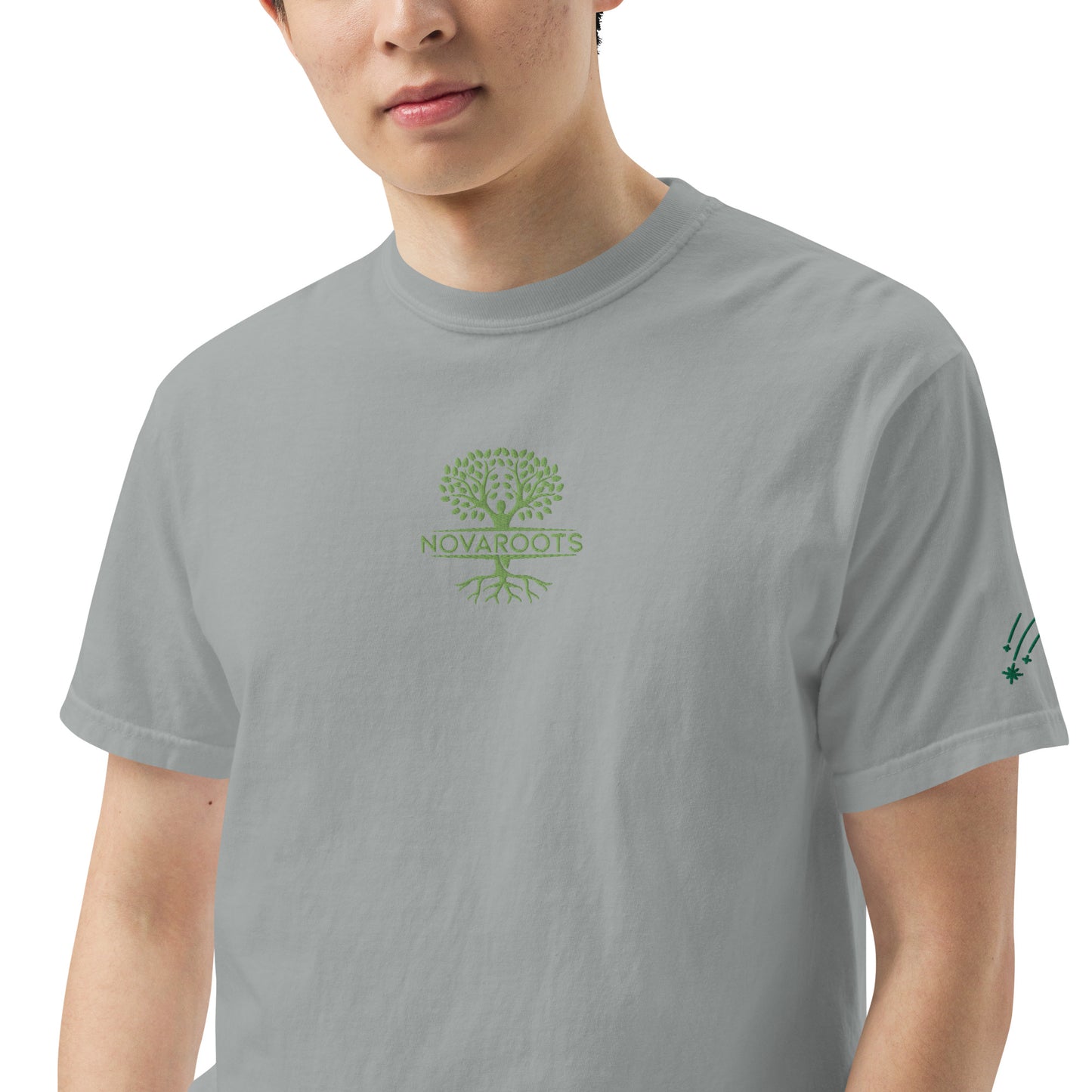 Embroidered heavyweight t-shirt 100% Cotton