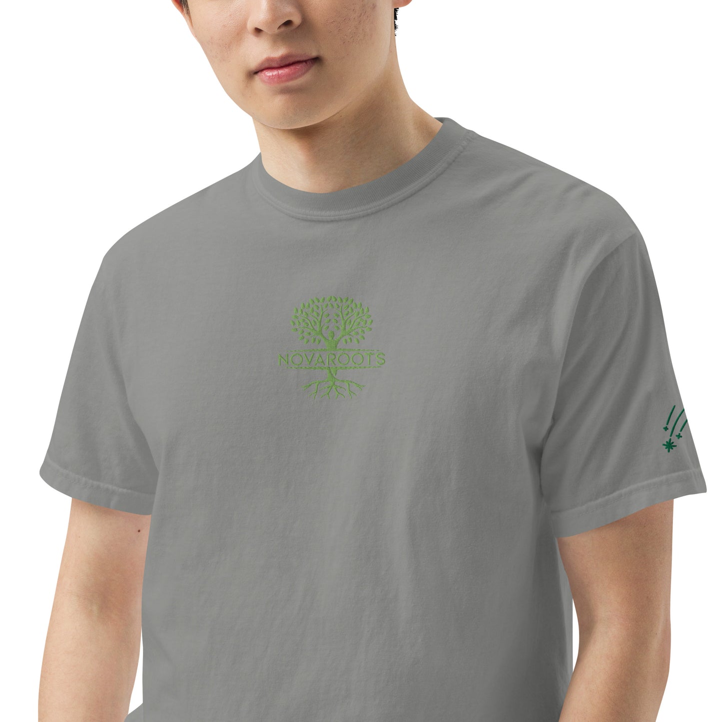 Embroidered heavyweight t-shirt 100% Cotton