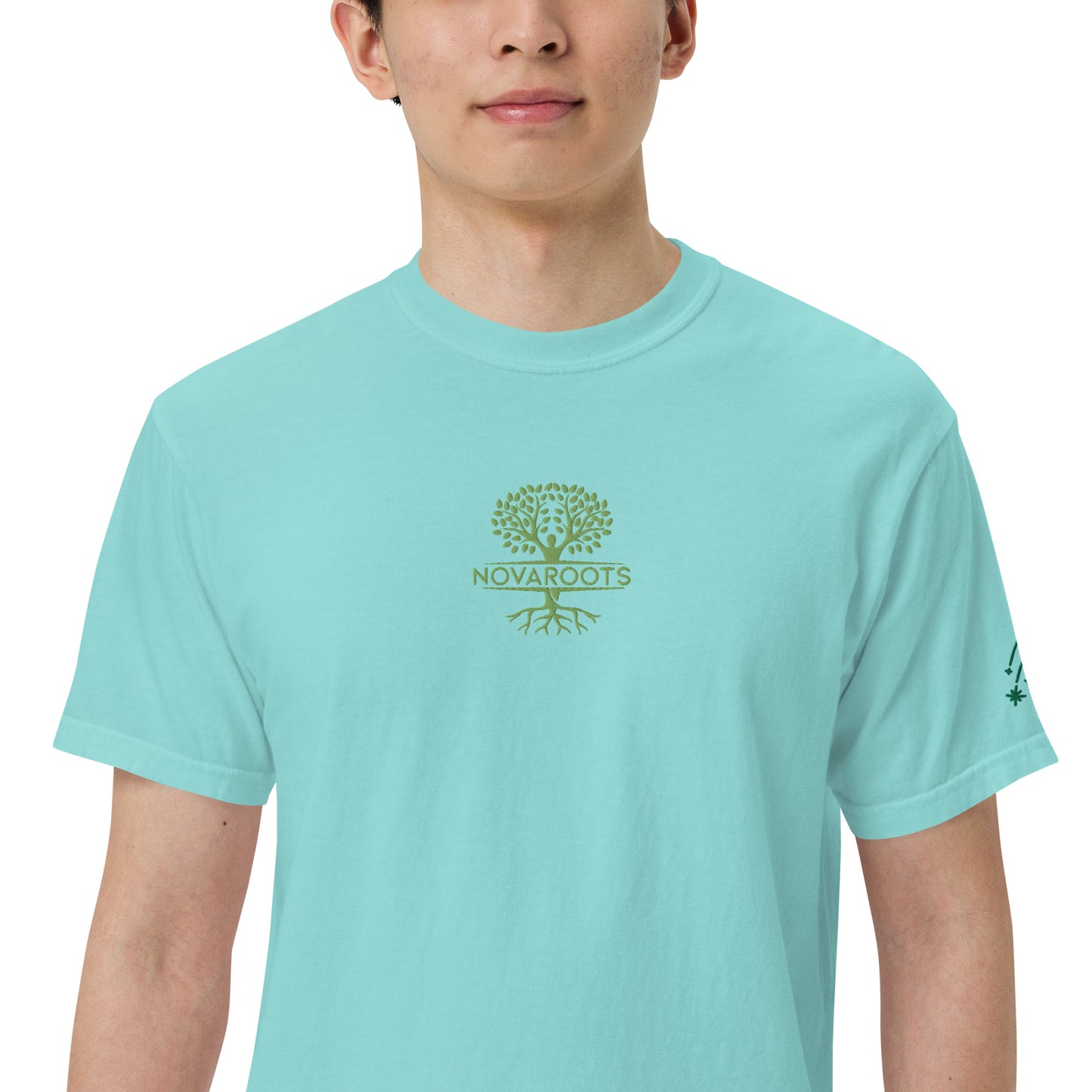 Embroidered heavyweight t-shirt 100% Cotton