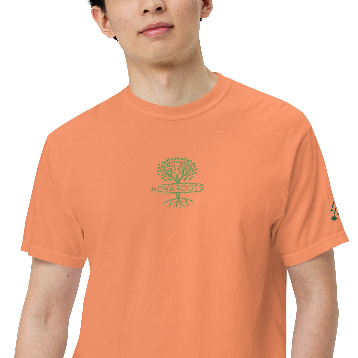 Embroidered heavyweight t-shirt 100% Cotton