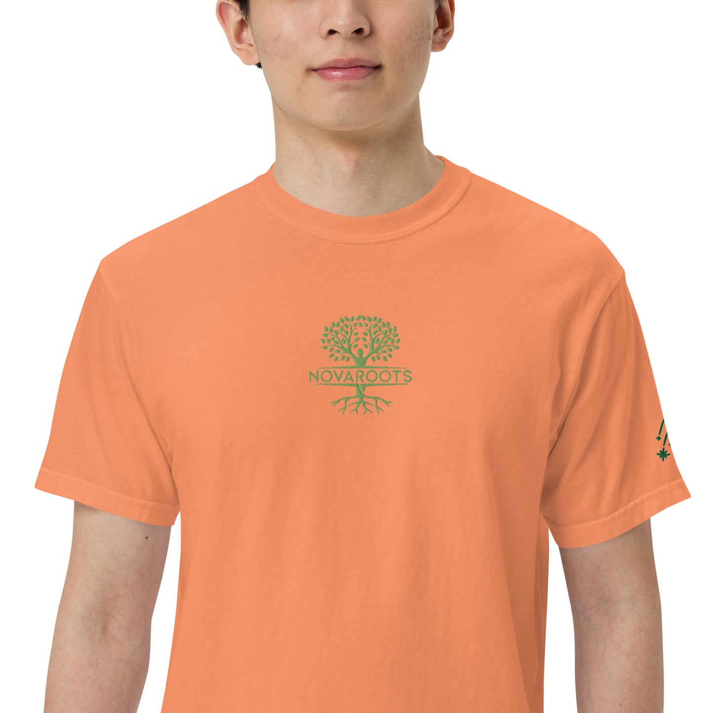 Embroidered heavyweight t-shirt 100% Cotton