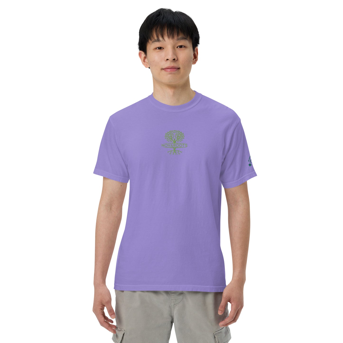 Embroidered heavyweight t-shirt 100% Cotton