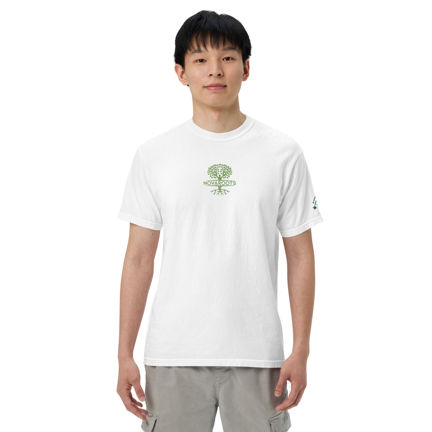 Embroidered heavyweight t-shirt 100% Cotton
